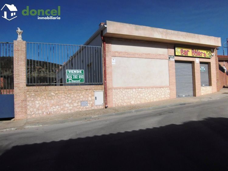 150214/2437217.- BAR/BOLERA EN VILLARRUBIA DE LOS OJOS de 280 m2. útiles, sobre parcela de 560 m2., todos los servicios y dotaciones en el entorno dispone de licencia para su funcionamiento, tiene tre — Foto 1