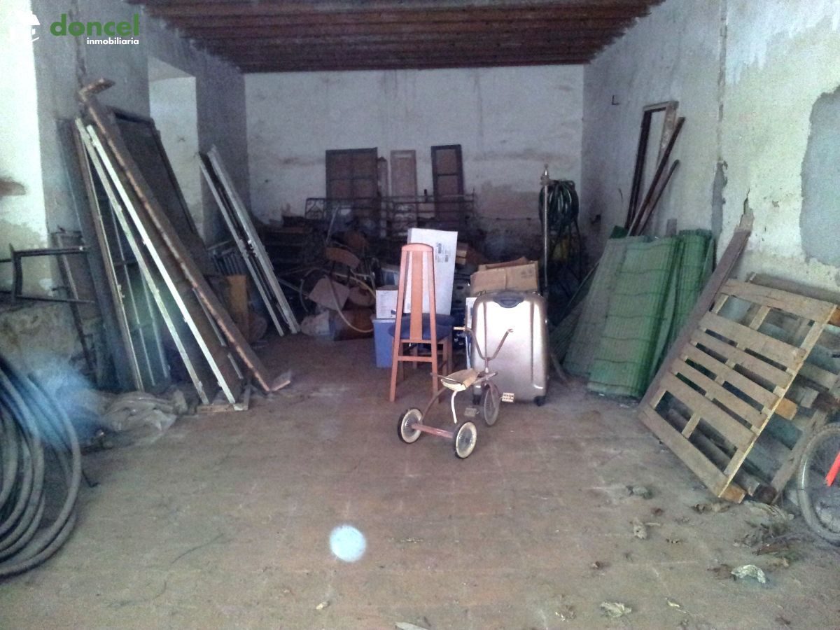 151204/1824565, CÉNTRICA CASA EN ALMAGRO, junto a su monumental Plaza, en el barrio noble de la ciudad, todos los servicios a su alrededor, distribuida en dos plantas en las que se ubican 11 dependenc — Foto 14