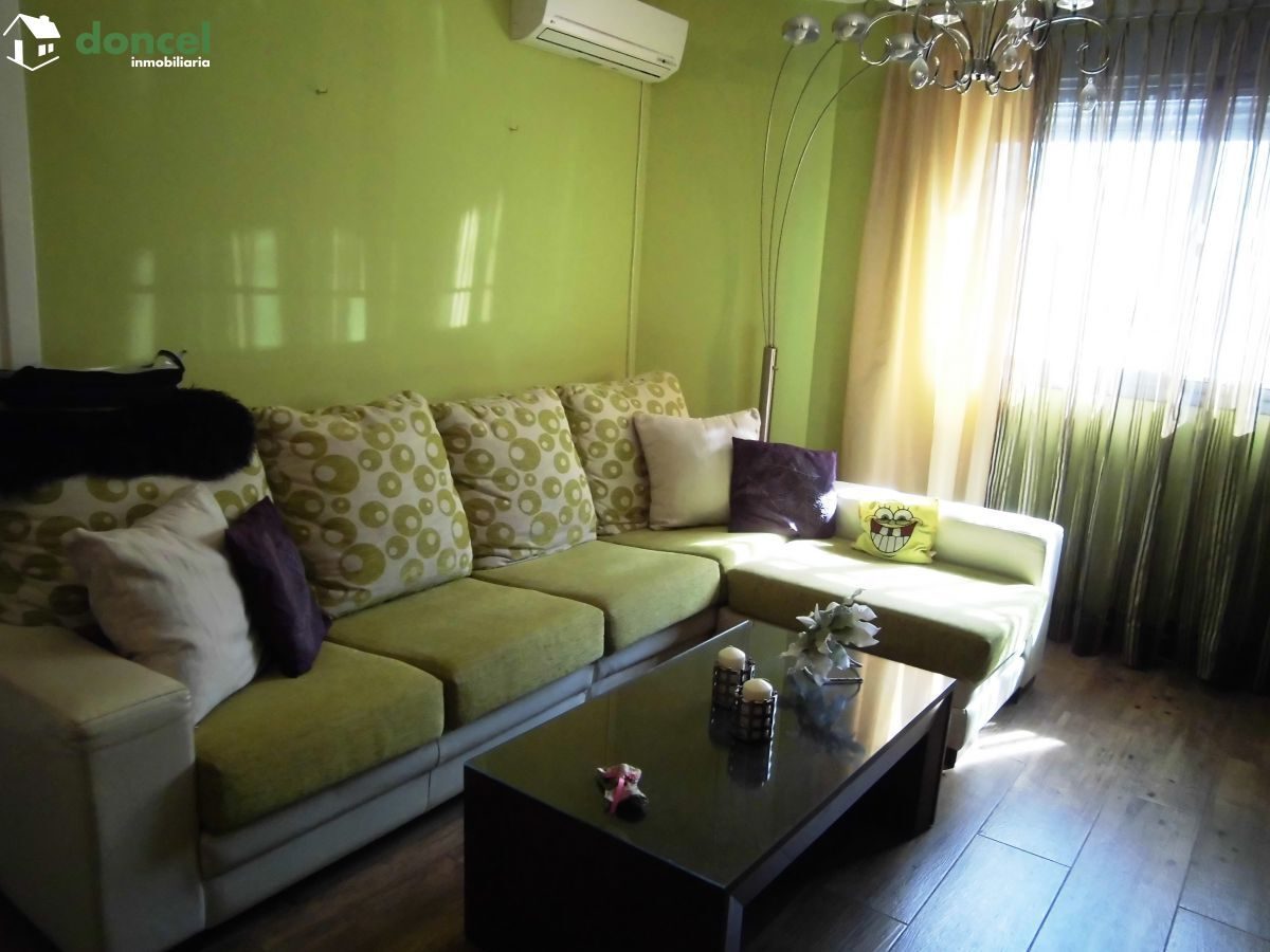 Inmobiliaria Doncel, vende,CASA UNIFAMILIAR EN ZONA NUEVA EXPANSIÓN DE POZUELO DE CTVA./C. Real,, a 10 minutos de la capital, se encuentra cercano a comercios, cercano a transporte público, cercano a  — Foto 7