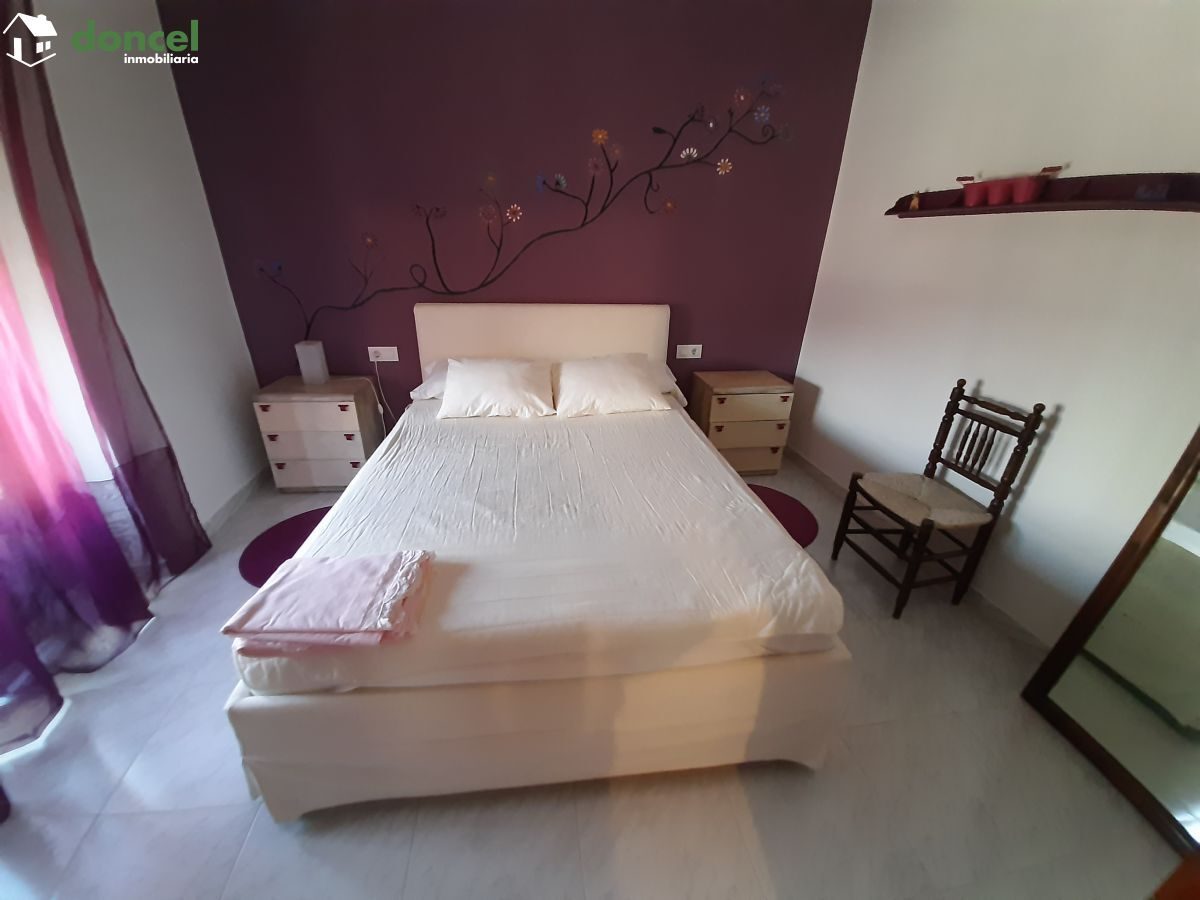 210603/2558012.- Inmobiliaria Doncel, vende, CASA DE PUEBLO EN GRANATULA DE CALATRAVA/Ciudad Real, se encuentra cercano a comercios, cercano a transporte público, cercano a colegios, cercano al centro — Foto 14