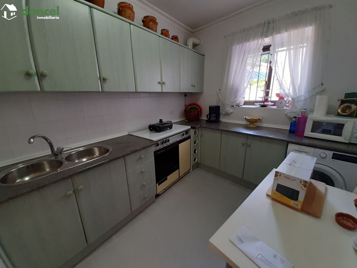 210603/2558012.- Inmobiliaria Doncel, vende, CASA DE PUEBLO EN GRANATULA DE CALATRAVA/Ciudad Real, se encuentra cercano a comercios, cercano a transporte público, cercano a colegios, cercano al centro — Foto 5