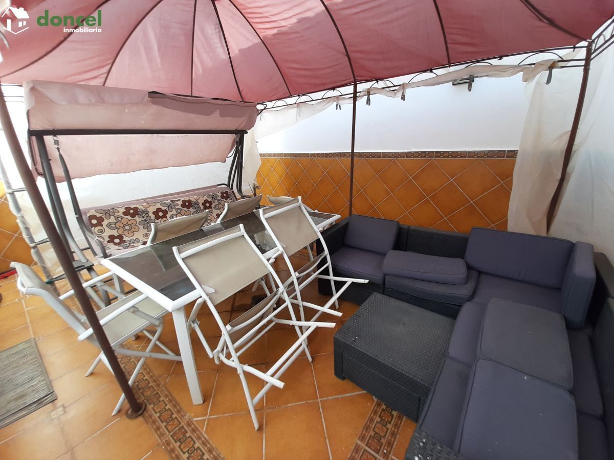 220408/2579271.- Inmobiliaria Doncel, vende, CASA EN ALMAGRO/Ciudad Real, se encuentra cercano a comercios, cercano a transporte público, cercano a colegios, cercano al centro, distribuida en tres dor — Foto 13