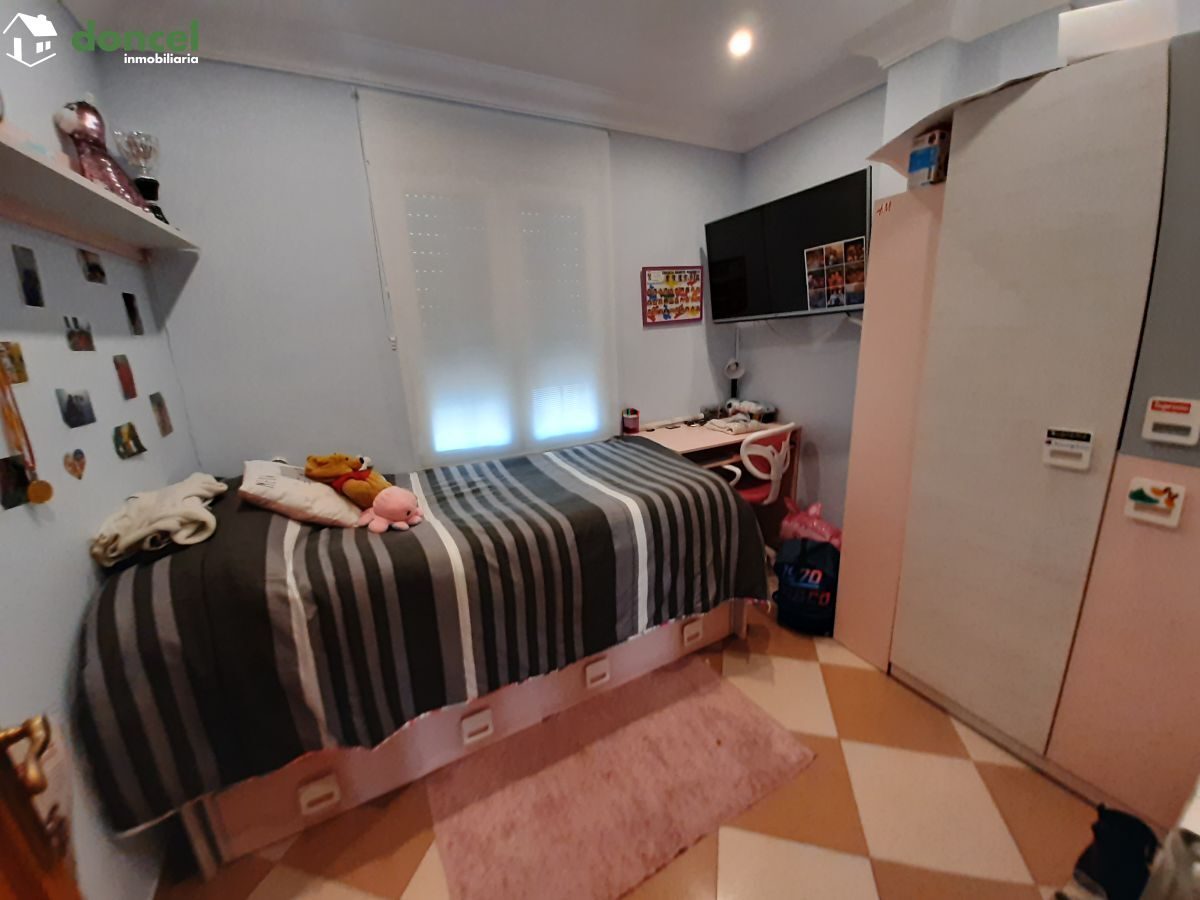 220408/2579271.- Inmobiliaria Doncel, vende, CASA EN ALMAGRO/Ciudad Real, se encuentra cercano a comercios, cercano a transporte público, cercano a colegios, cercano al centro, distribuida en tres dor — Foto 8