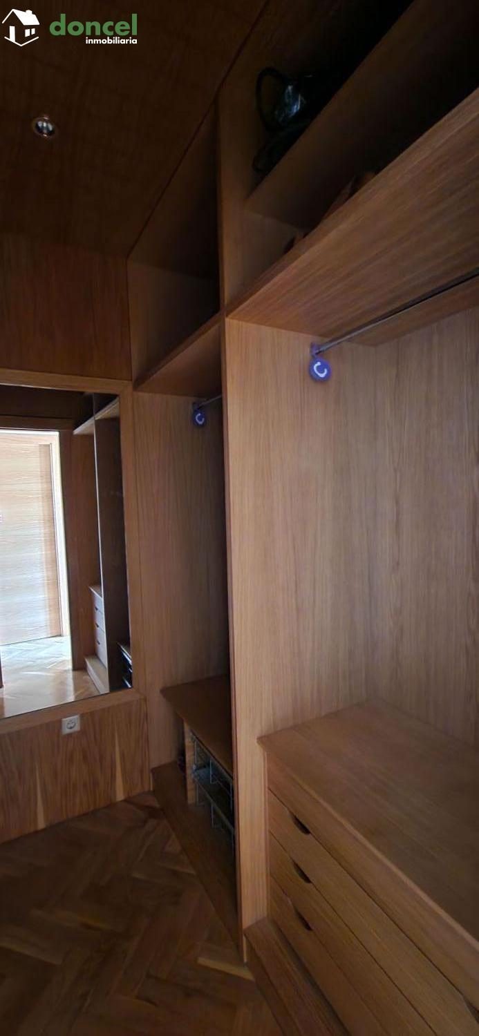 Inmobiliaria Doncel, vende, AMPLIA CASA EN ALMAGRO/C. Real, a 25 minutos del centro de Ciudad Real, con patio de 125 m2 y una terraza-solárium de 39 m2., distribuida en cinco dormitorios, (de los cual — Foto 40