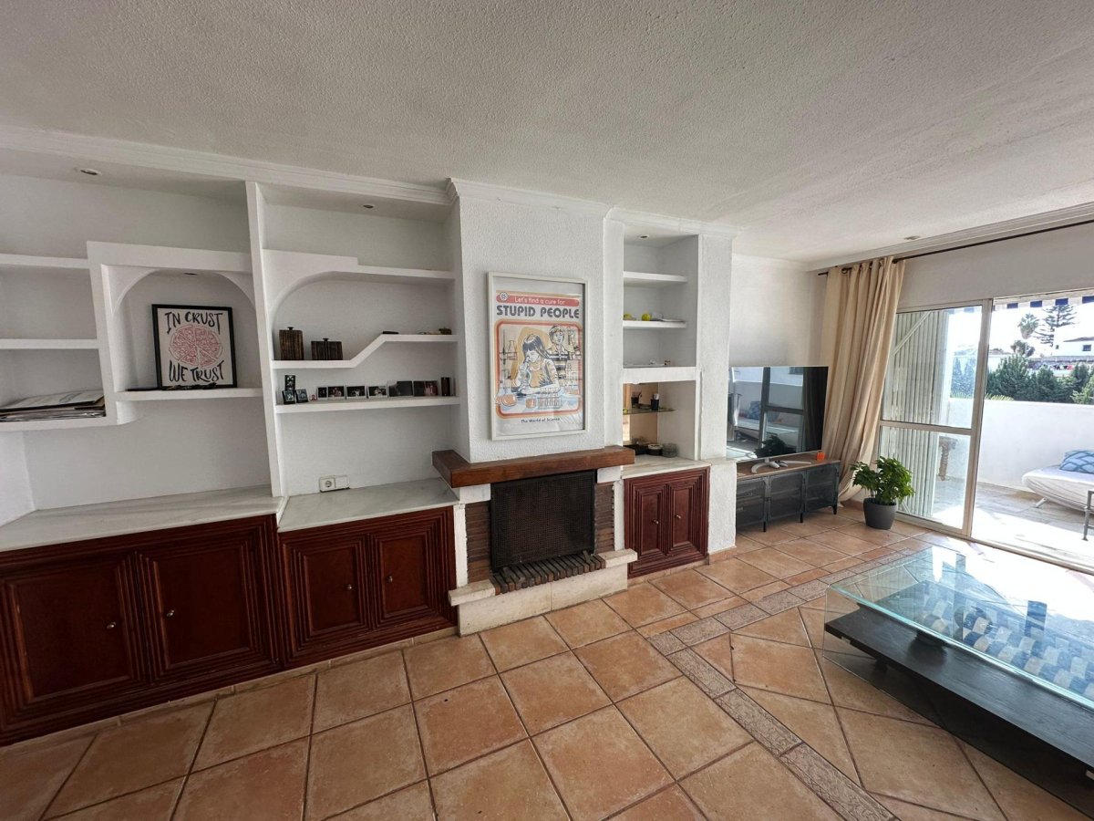Casa en venta en Mijas Costa - 2 dorm, piscina — Foto 6