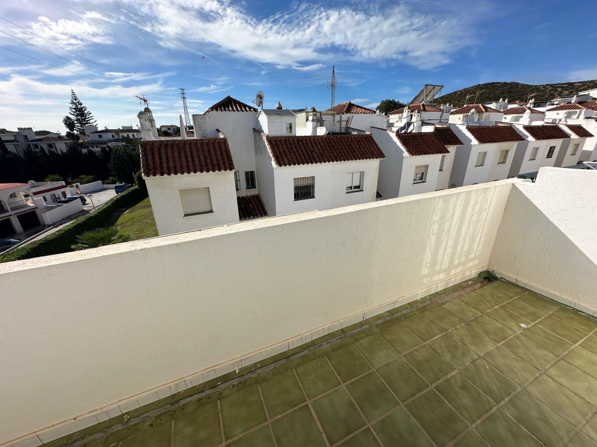 Casa en venta en Mijas Costa - 2 dorm, piscina — Foto 17