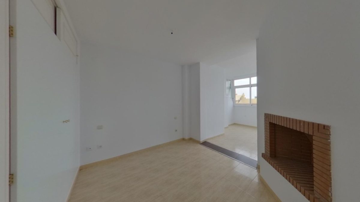 Calahonda - Piso, 1 Dormitorio, Terraza Acristalada — Foto 2