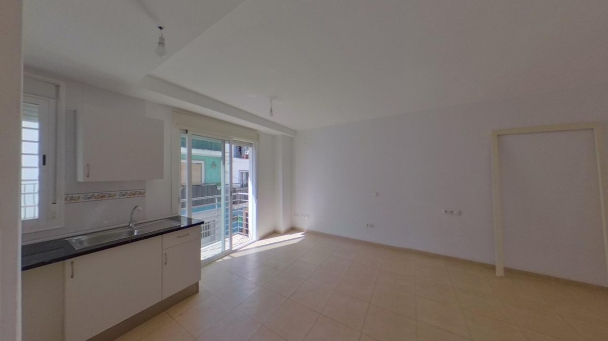 Benalmádena - Estudio, Balcón, Céntrico — Foto 2