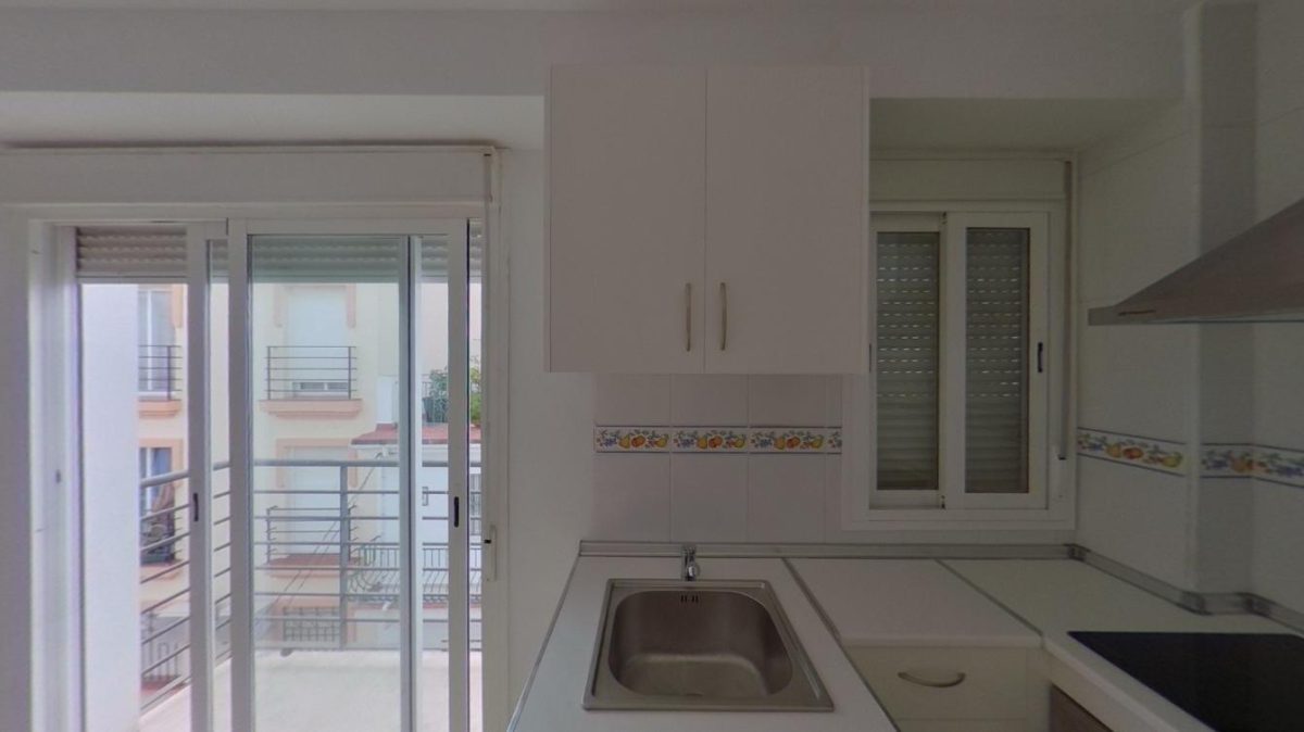 Benalmádena - Dúplex, 2 Dormitorios, Balcón — Foto 5