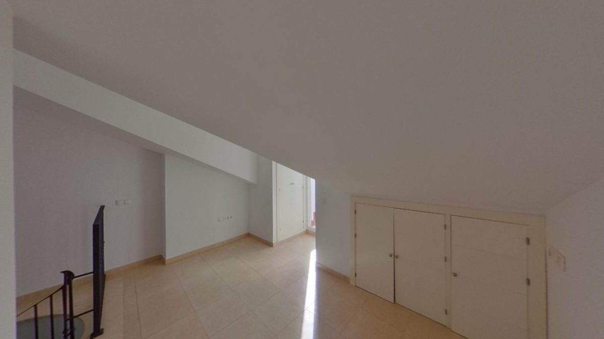 Benalmádena - Dúplex, 2 Dormitorios, Balcón — Foto 18