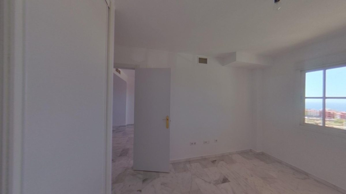 Benalmádena - Ático Dúplex, 4 Dormitorios, Terraza, Piscina, Garaje — Foto 16