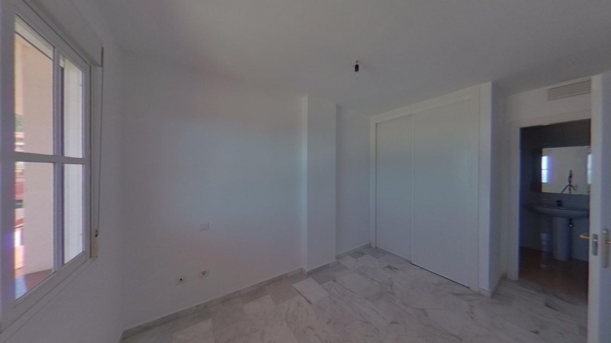 Benalmádena - Ático Dúplex, 4 Dormitorios, Terraza, Piscina, Garaje — Foto 19
