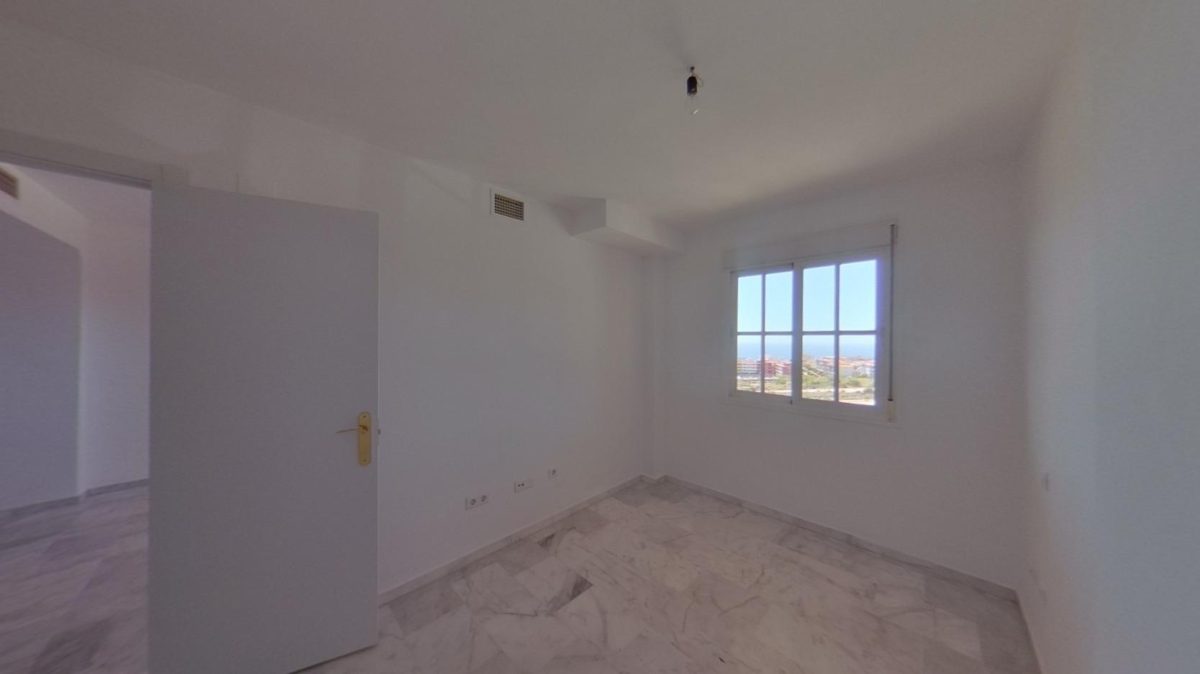 Benalmádena - Ático Dúplex, 4 Dormitorios, Terraza, Piscina, Garaje — Foto 17