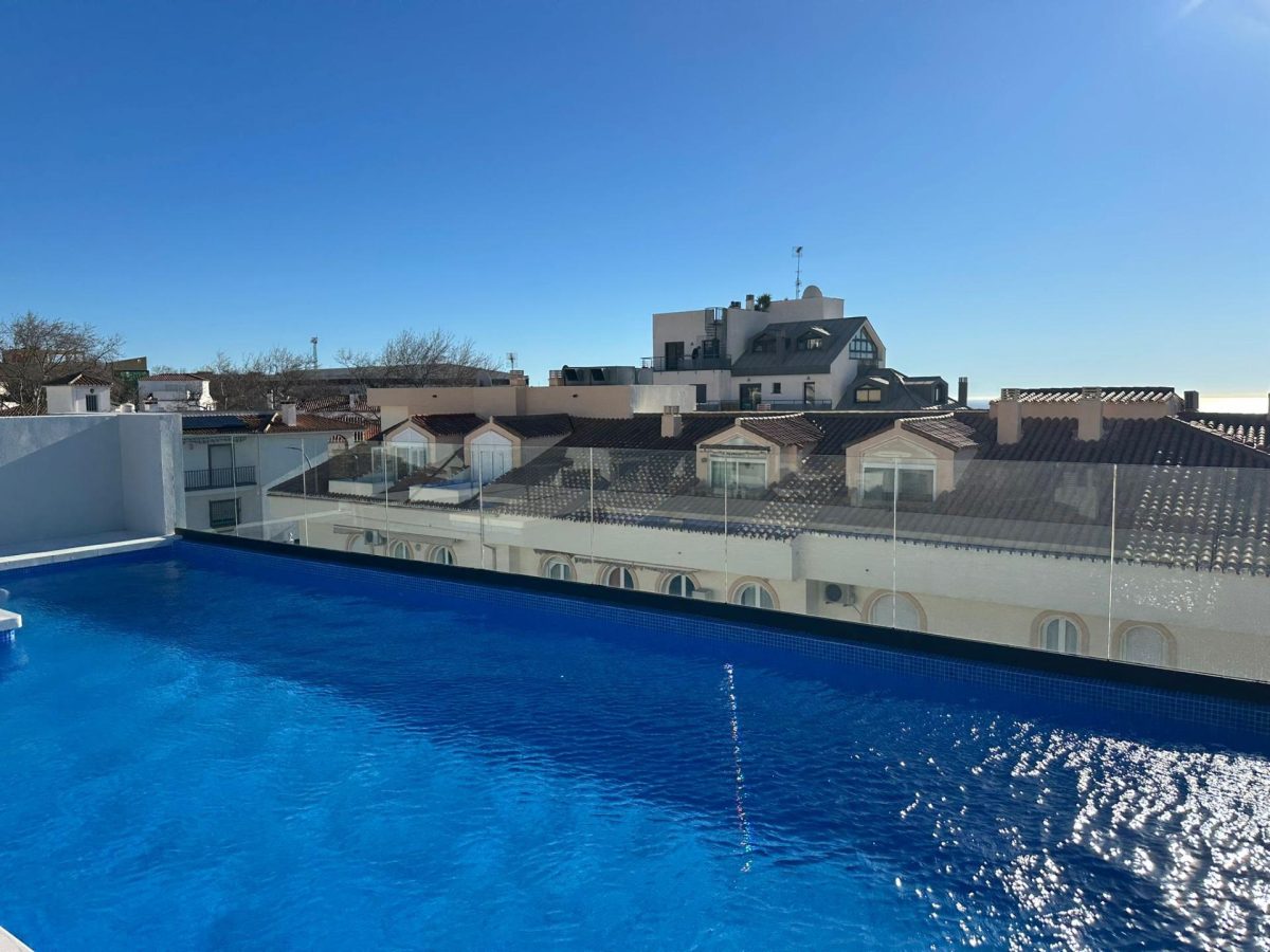 Arroyo de la Miel - Piso a Estrenar 2 Dormitorios, Garaje, Terraza y Piscina — Foto 14