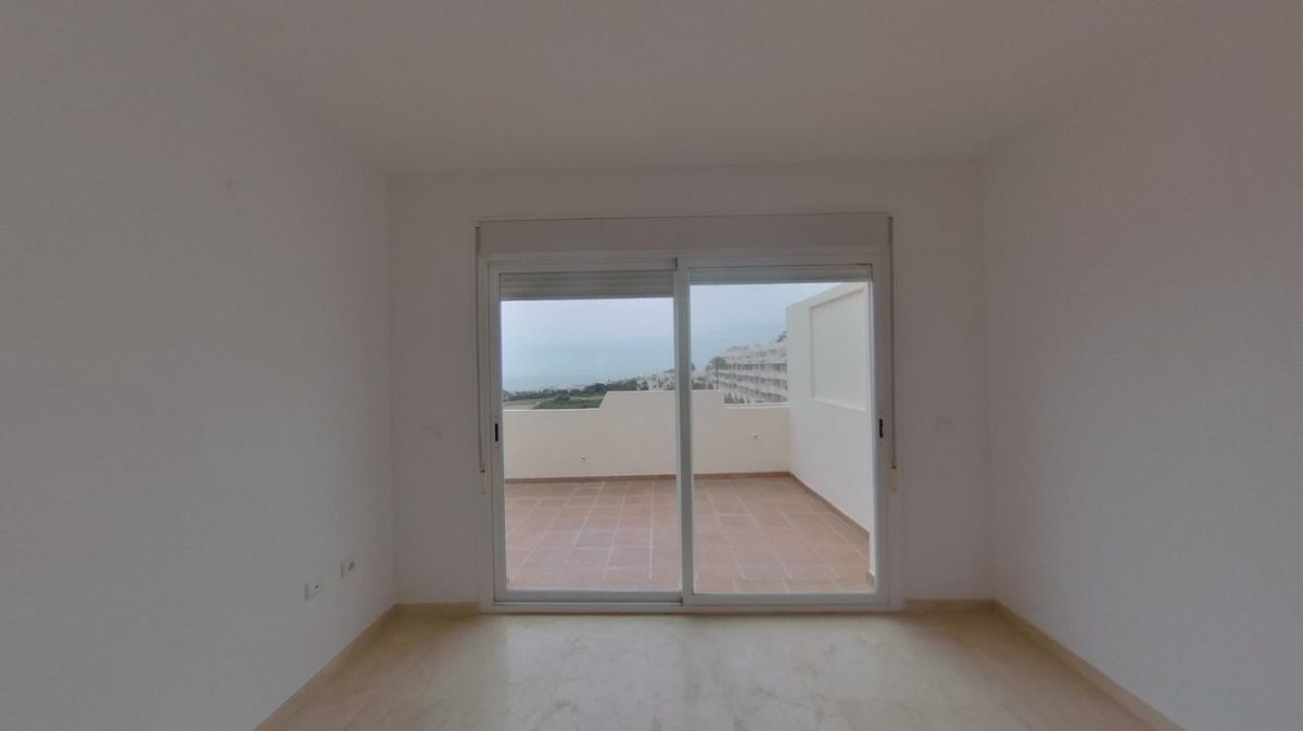 Calahonda - Ático, 2 Dormitorios, 2 Terrazas — Foto 11