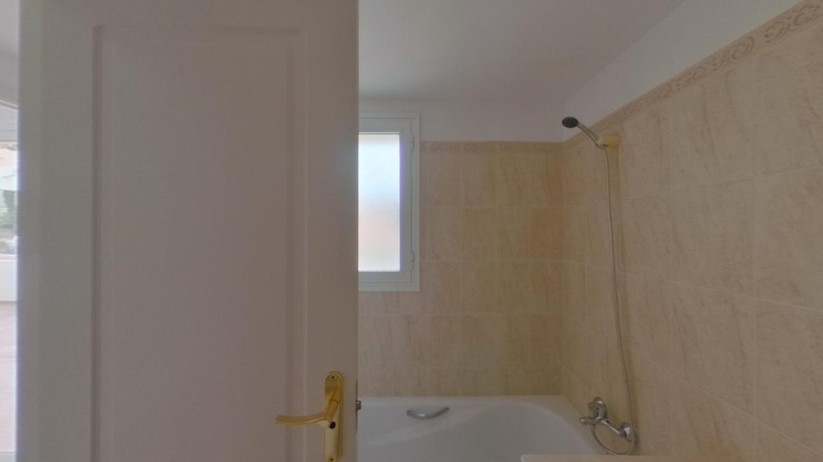 Calahonda - Ático, 2 Dormitorios, 2 Terrazas — Foto 20