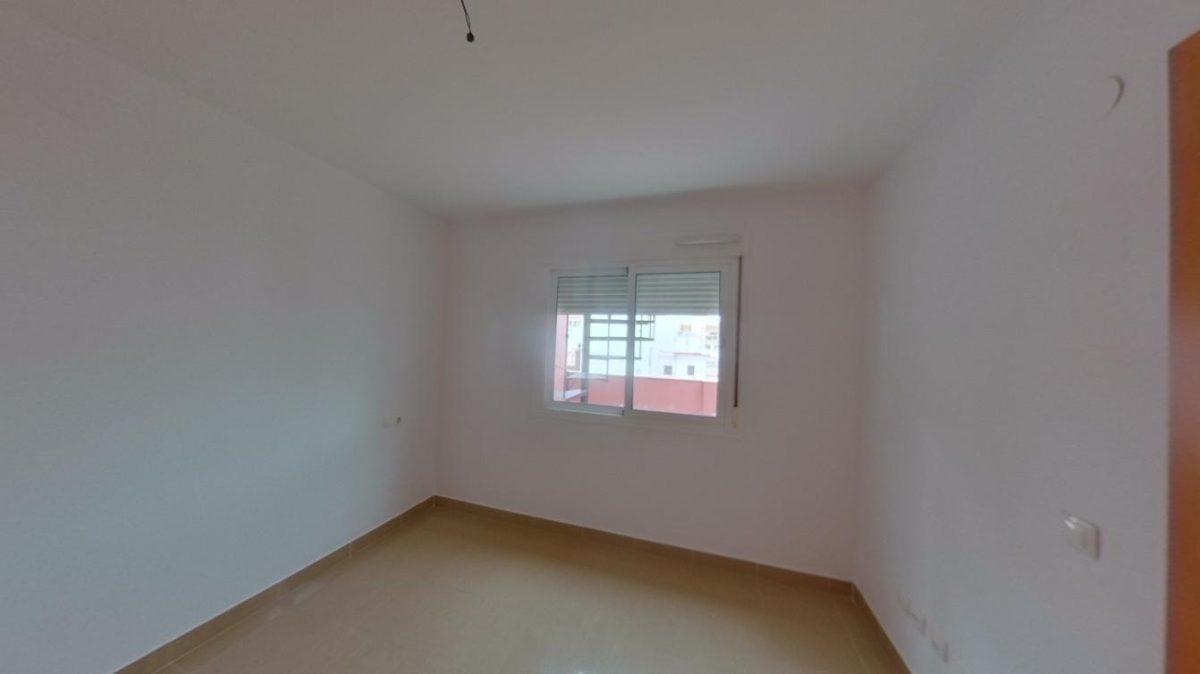 Las Lagunas - Piso, 2 Dormitorios, Terraza y Solárium — Foto 19