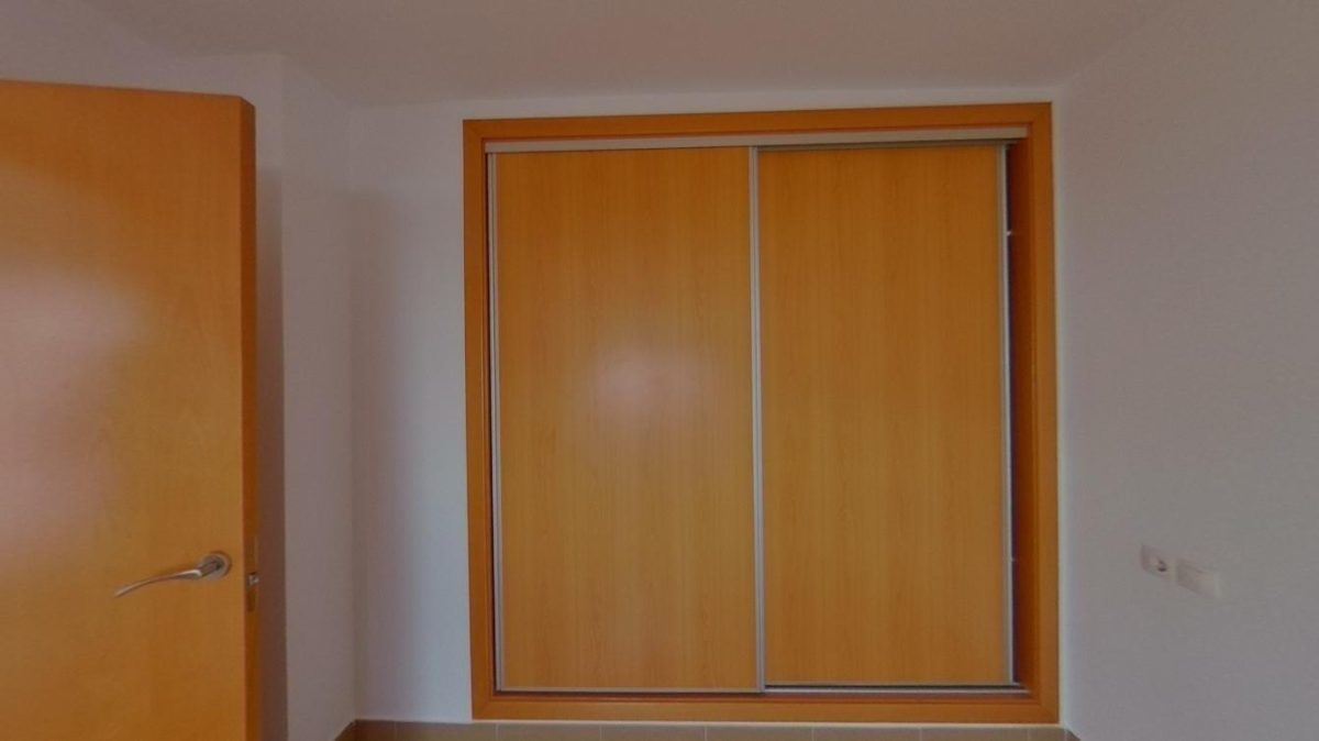 Las Lagunas - Piso, 2 Dormitorios, Terraza y Solárium — Foto 16