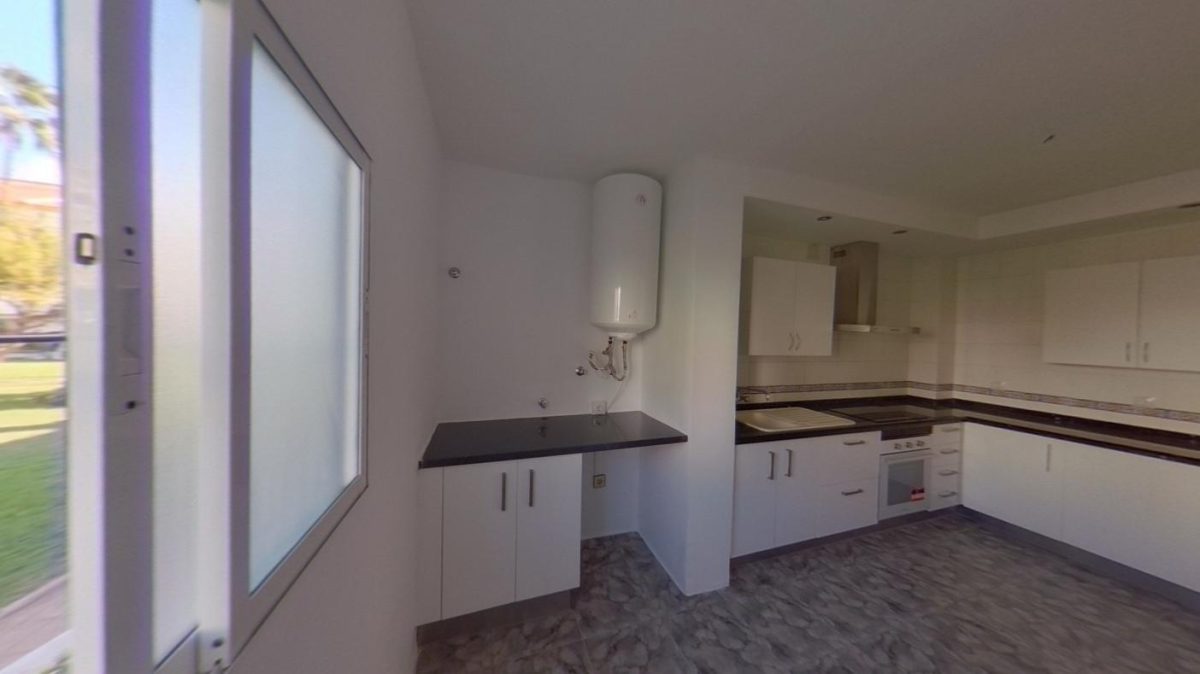 Torremolinos - Casa, 3 Dormitorios, Amplia Terraza — Foto 6