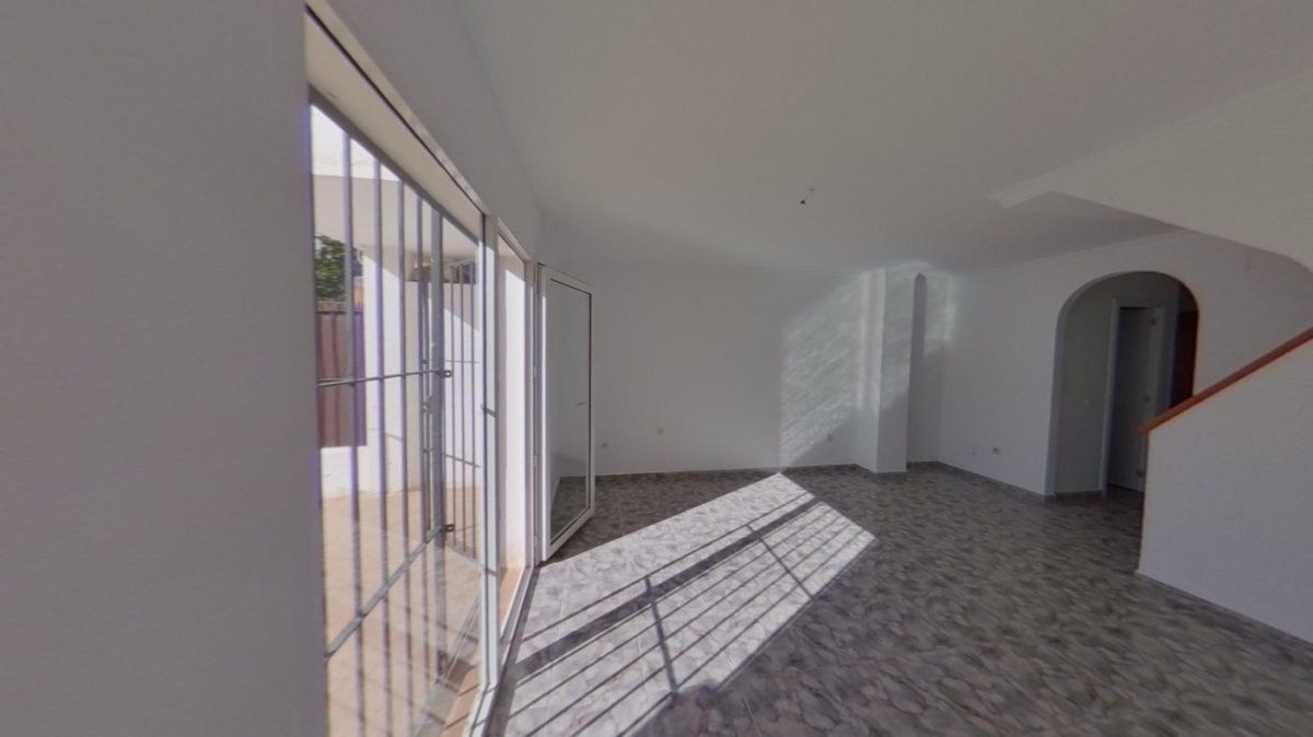 Torremolinos - Casa, 3 Dormitorios, Amplia Terraza — Foto 3