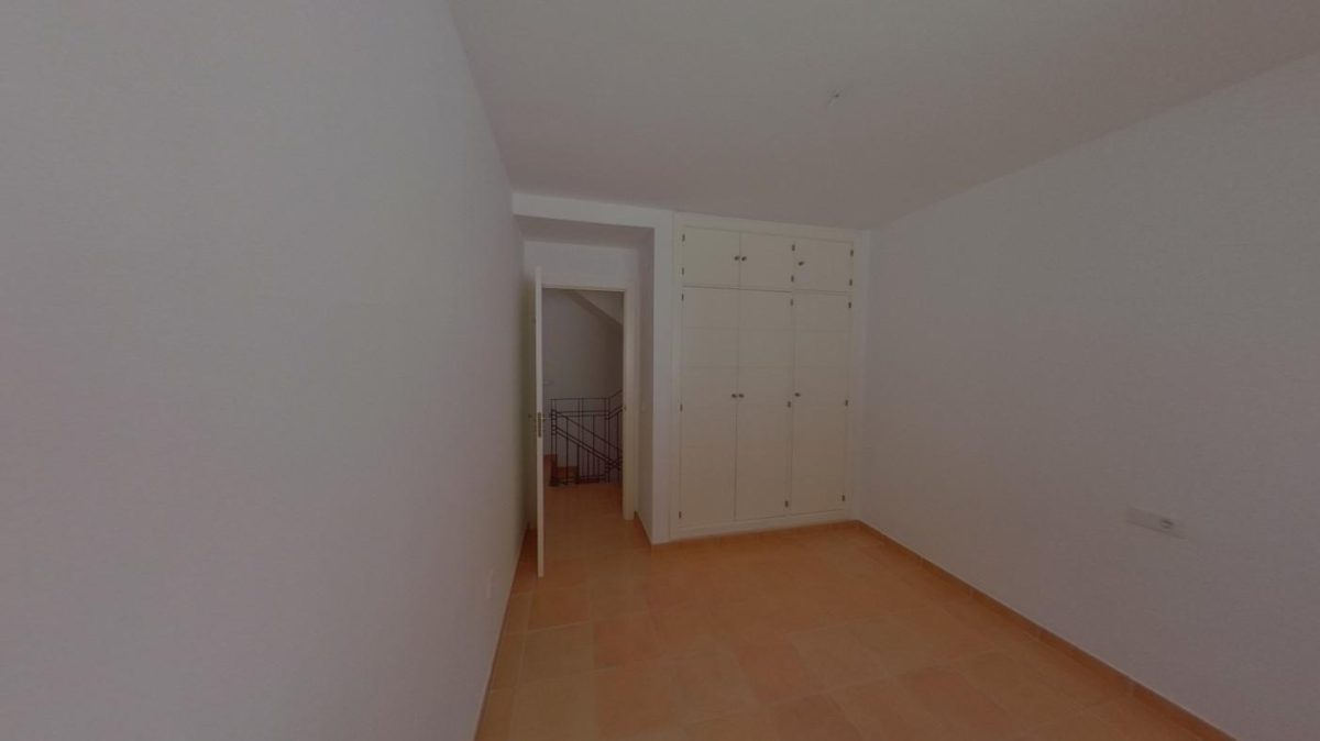 Benalmádena - Adosado, 3 Dormitorios, Terraza, Patio, Garaje — Foto 15