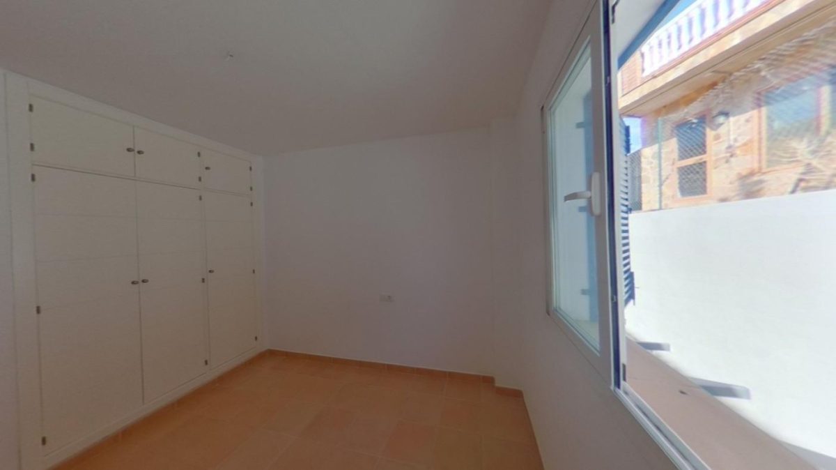 Benalmádena - Adosado, 3 Dormitorios, Terraza, Patio, Garaje — Foto 14