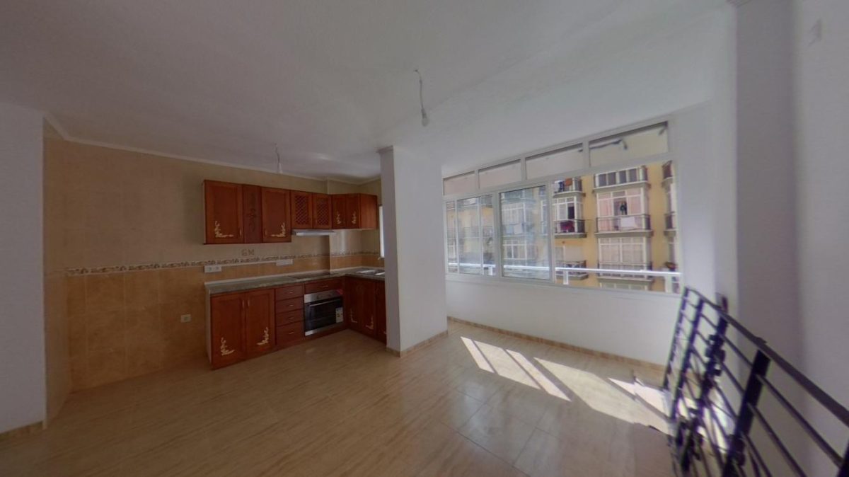 Torremolinos - Coqueto Piso, 1 Dormitorio, Céntrico — Foto 2