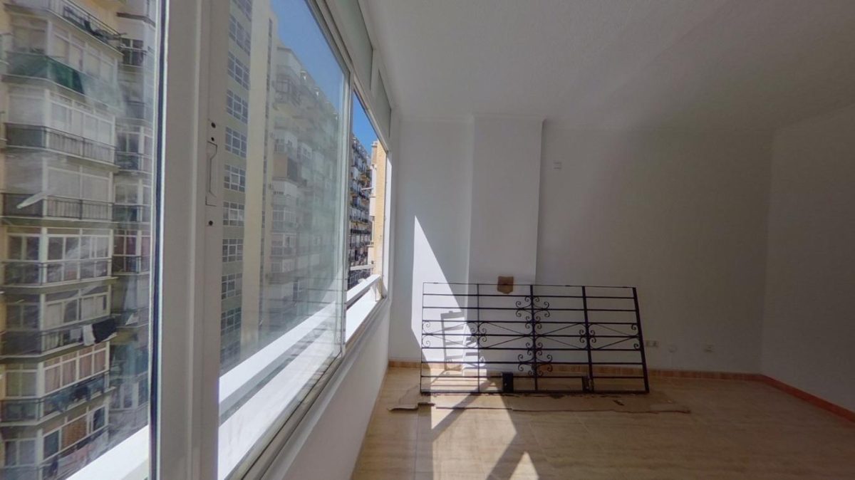 Torremolinos - Coqueto Piso, 1 Dormitorio, Céntrico — Foto 3