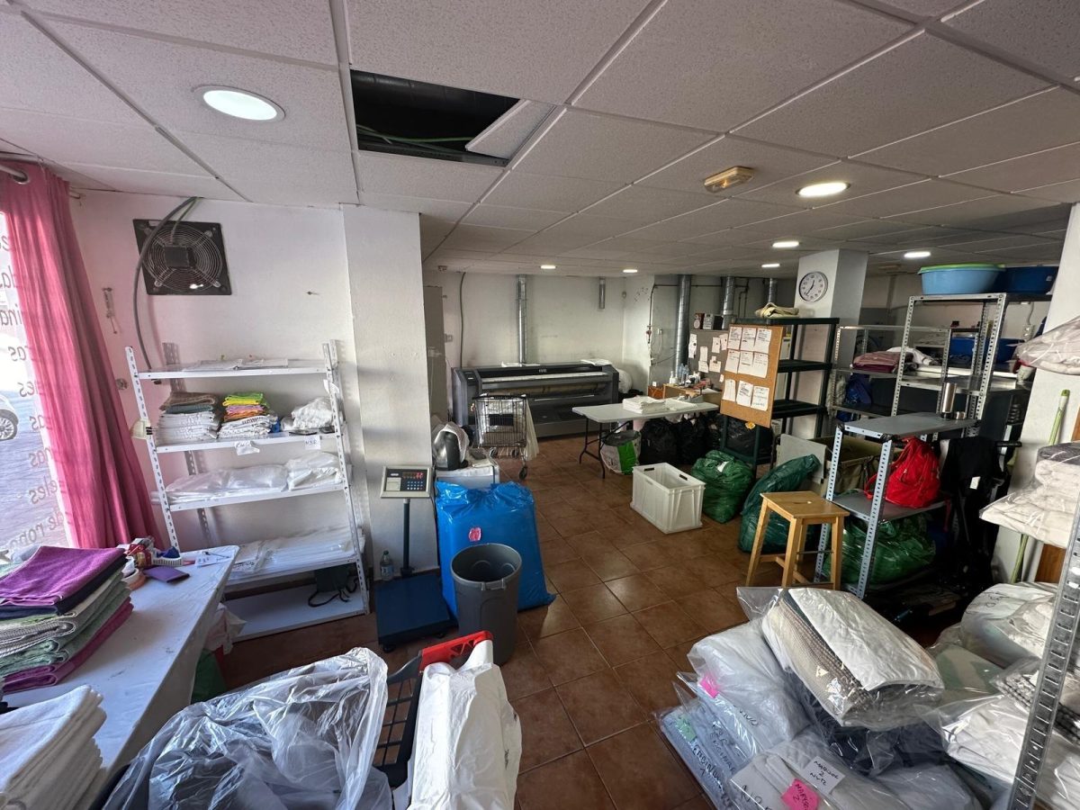 Benalmadena Pueblo - Traspaso de Lavandería en Funcionamiento — Foto 4