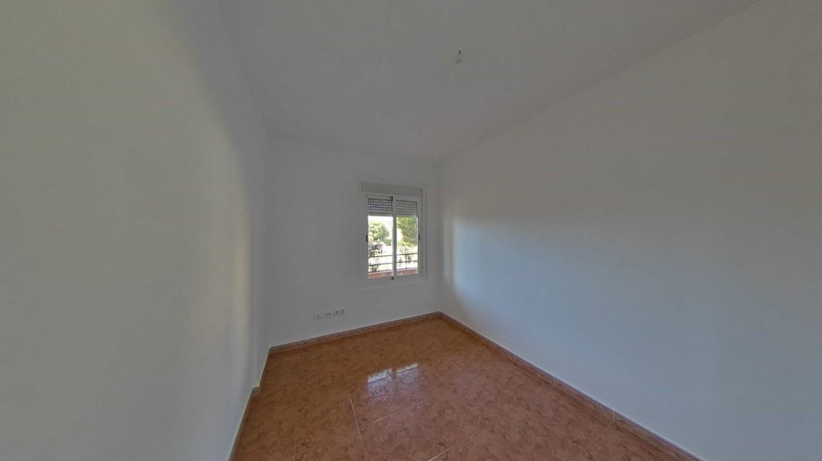 Torremolinos - Piso, 2 Dormitorios, Terraza — Foto 15