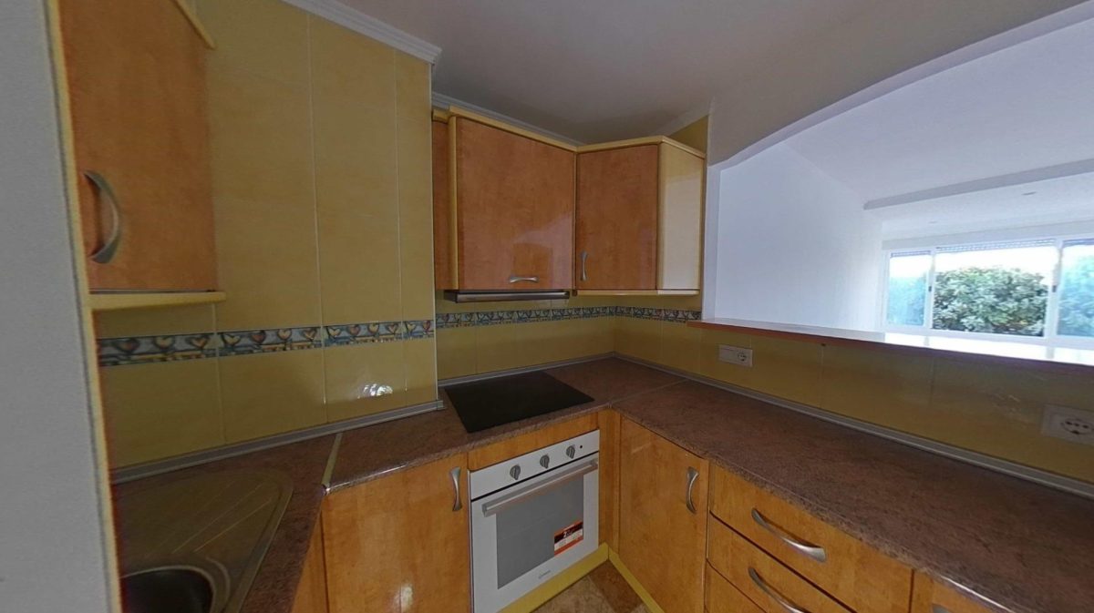 Torremolinos - Piso, 2 Dormitorios, Terraza — Foto 10