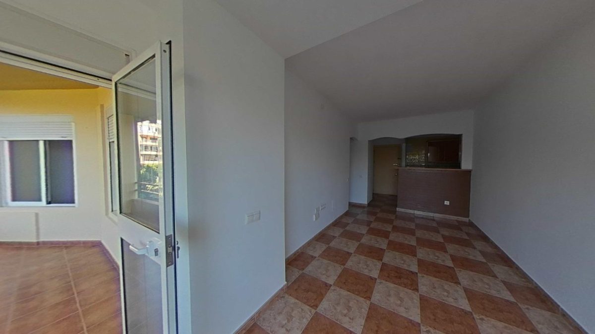 Torremolinos - Piso, 2 Dormitorios, Terraza — Foto 6
