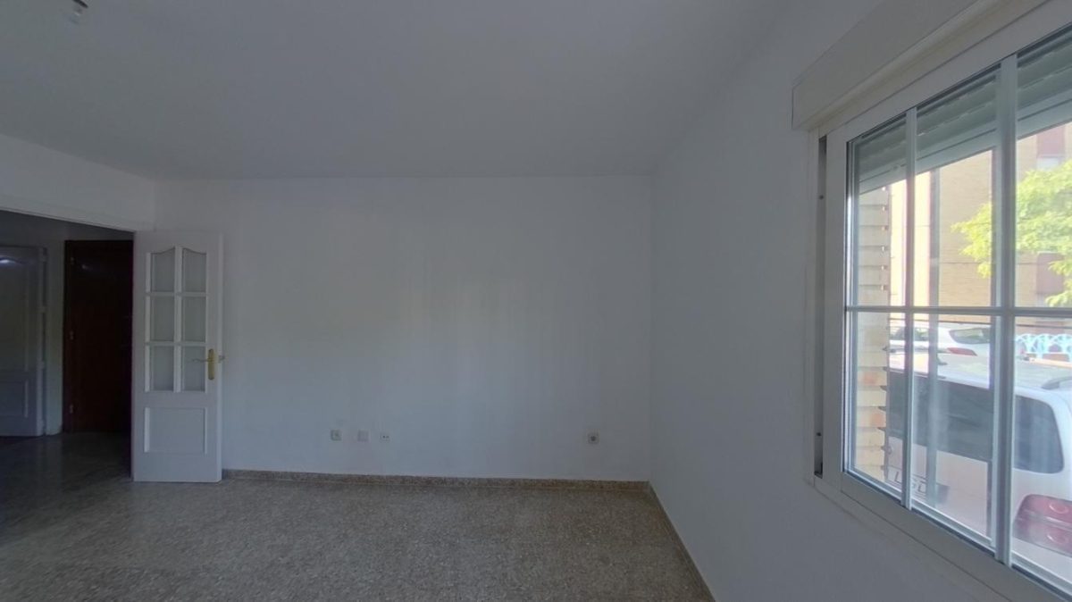 Torremolinos - Piso, 2 Dormitorios, Centrico — Foto 4