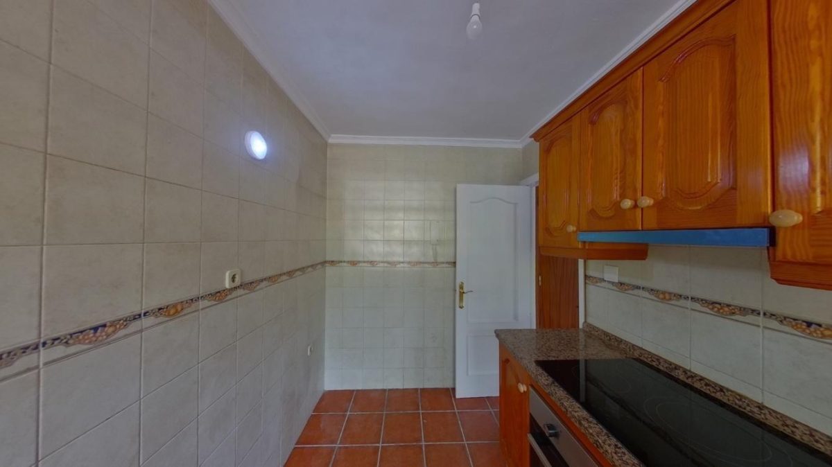 Torremolinos - Piso, 2 Dormitorios, Centrico — Foto 8