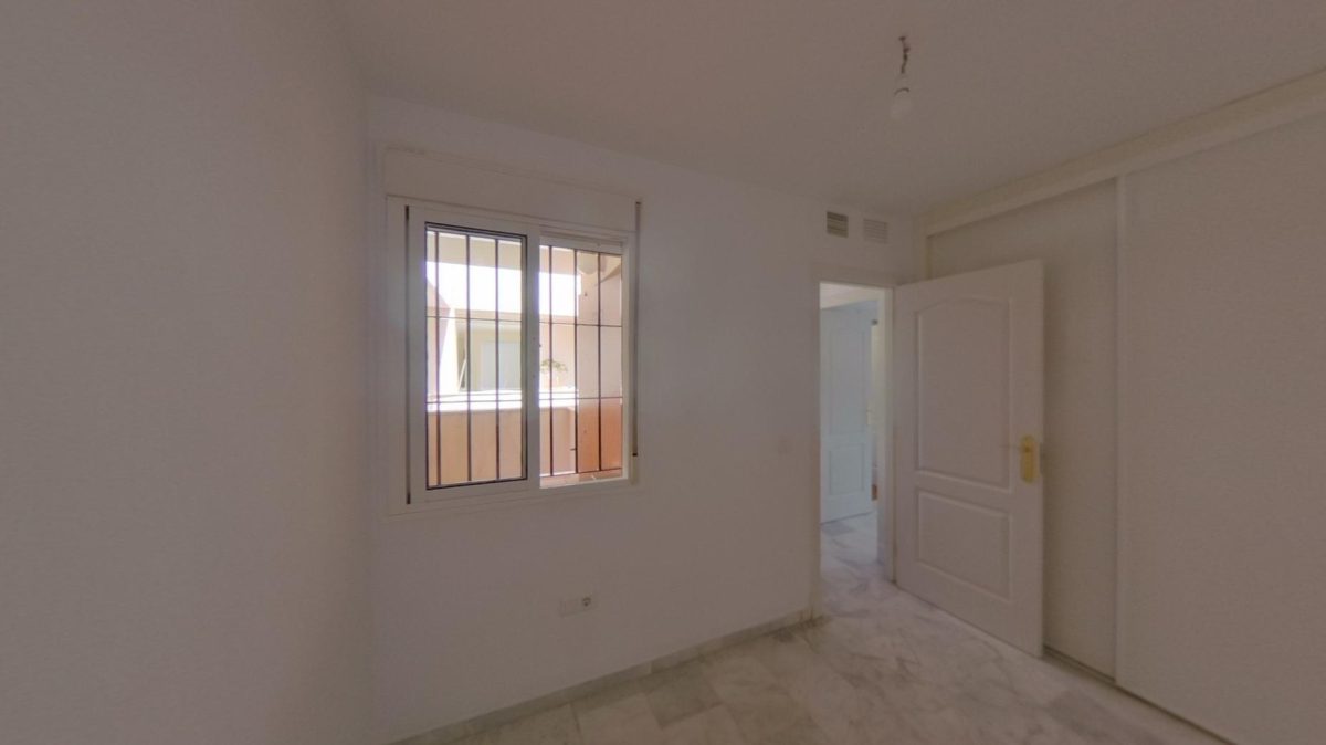 Benalmádena - Ático Dúplex, 3 Dormitorios, Terraza y Balcón — Foto 20