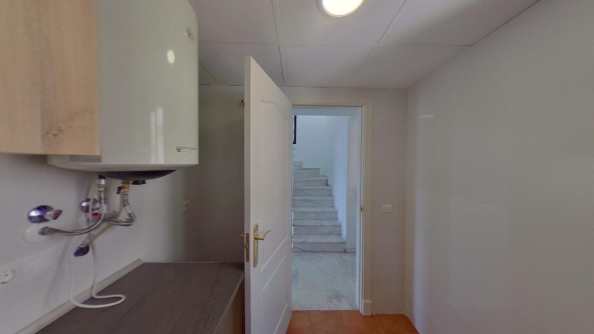 Benalmádena - Ático Dúplex, 3 Dormitorios, Terraza y Balcón — Foto 9