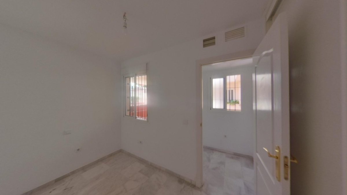 Benalmádena - Ático Dúplex, 3 Dormitorios, Terraza y Balcón — Foto 21
