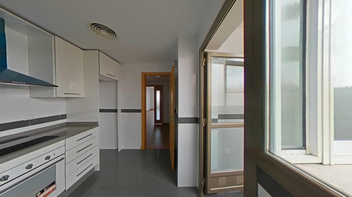 Torremolinos - Piso, 3 Dormitorios, Terraza, Piscina, Garaje — Foto 5