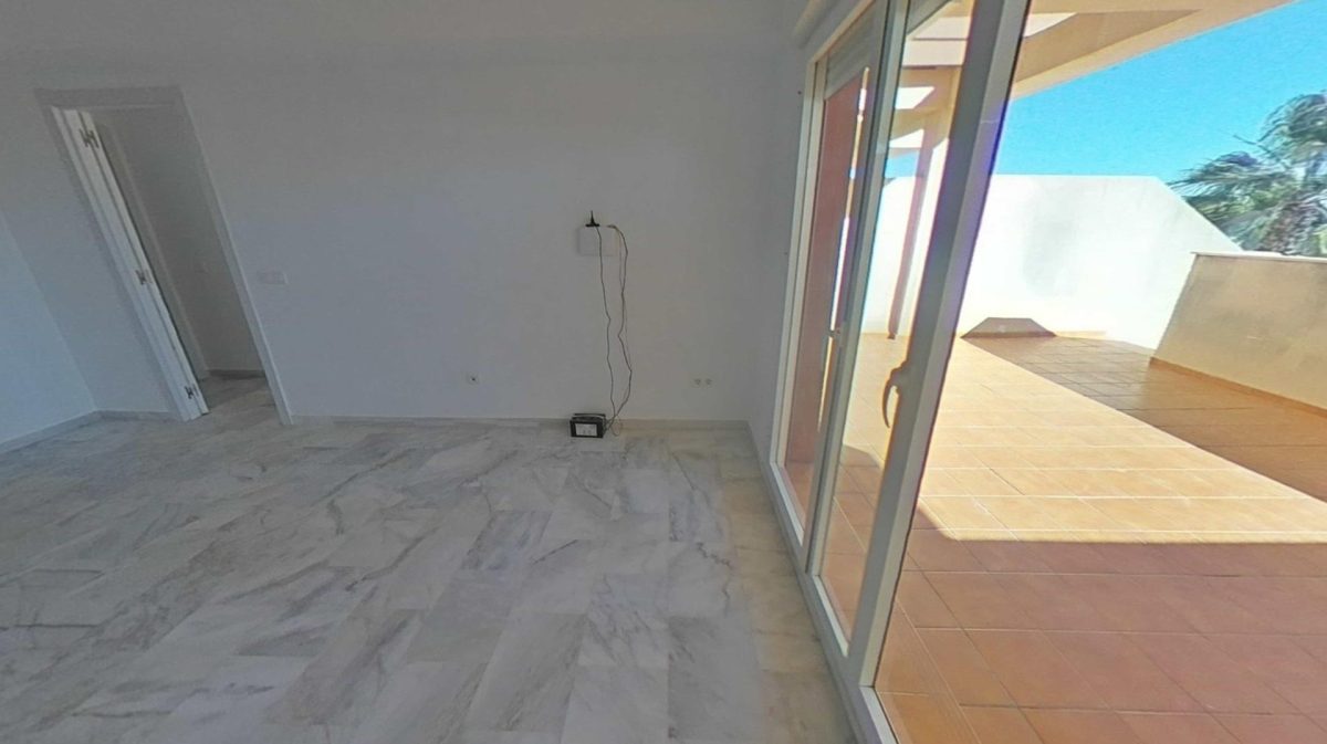 Benalmádena - Piso, 2 Dormitorios, Terraza, Jardín, Patio — Foto 5