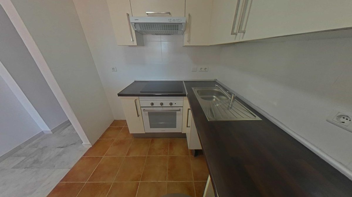 Benalmádena - Piso, 2 Dormitorios, Terraza, Jardín, Patio — Foto 9