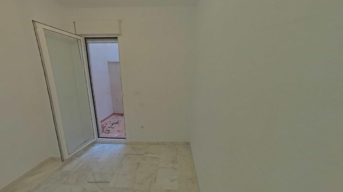 Benalmádena - Piso, 2 Dormitorios, Terraza, Jardín, Patio — Foto 17