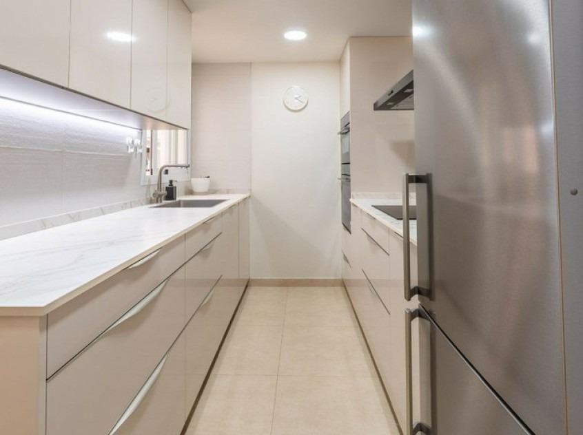 Fuengirola - Piso, 3 Dormitorios, Terraza, Trastero, Piscina — Foto 7