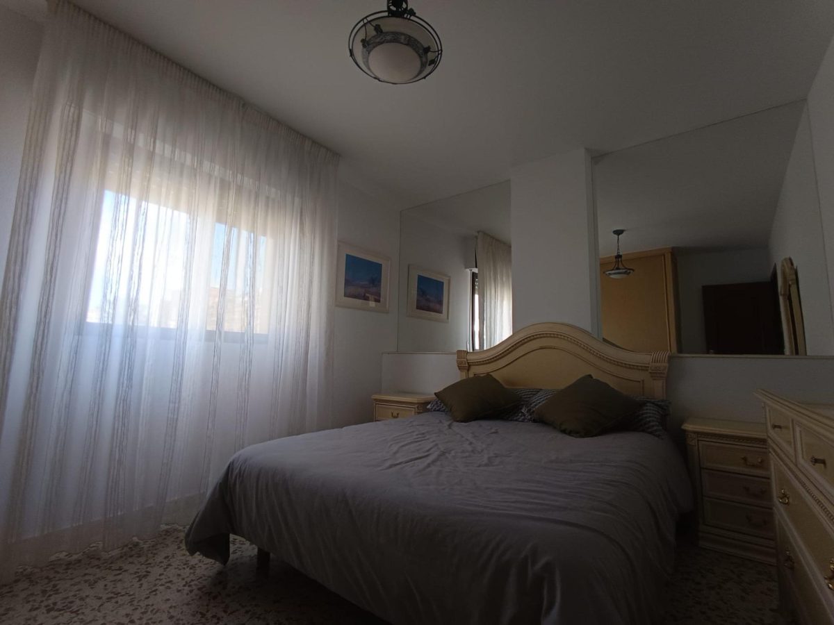 Fuengirola Centro - Piso 4 Dormitorios — Foto 10