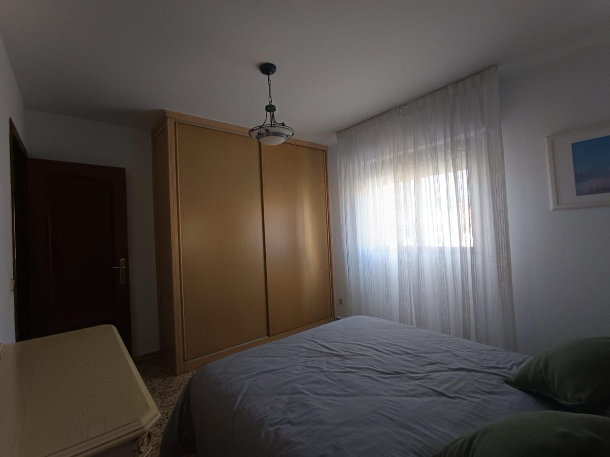 Fuengirola Centro - Piso 4 Dormitorios — Foto 30