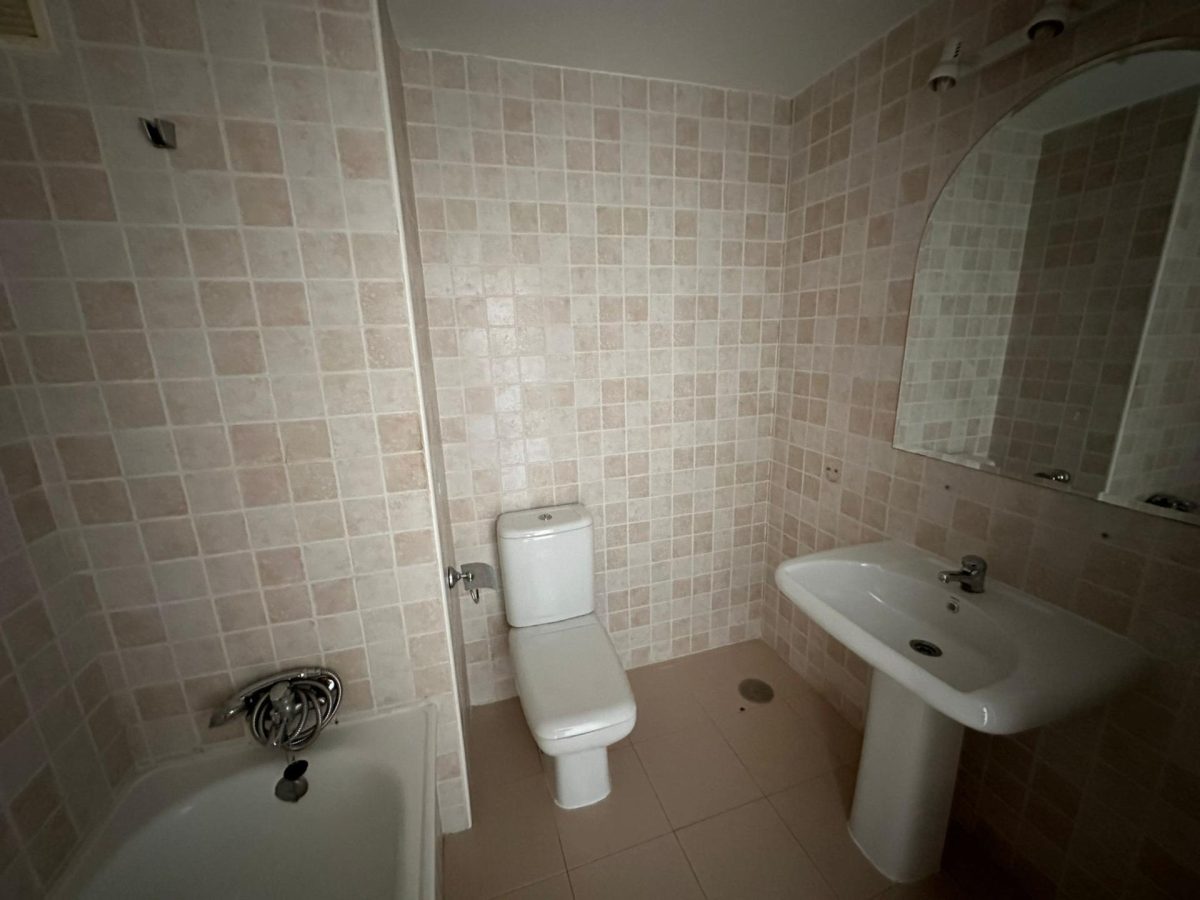 La Reserva de Marbella - Piso, 2 Dormitorios, Terraza, Piscinas, Jardín, Garaje y Trastero — Foto 16