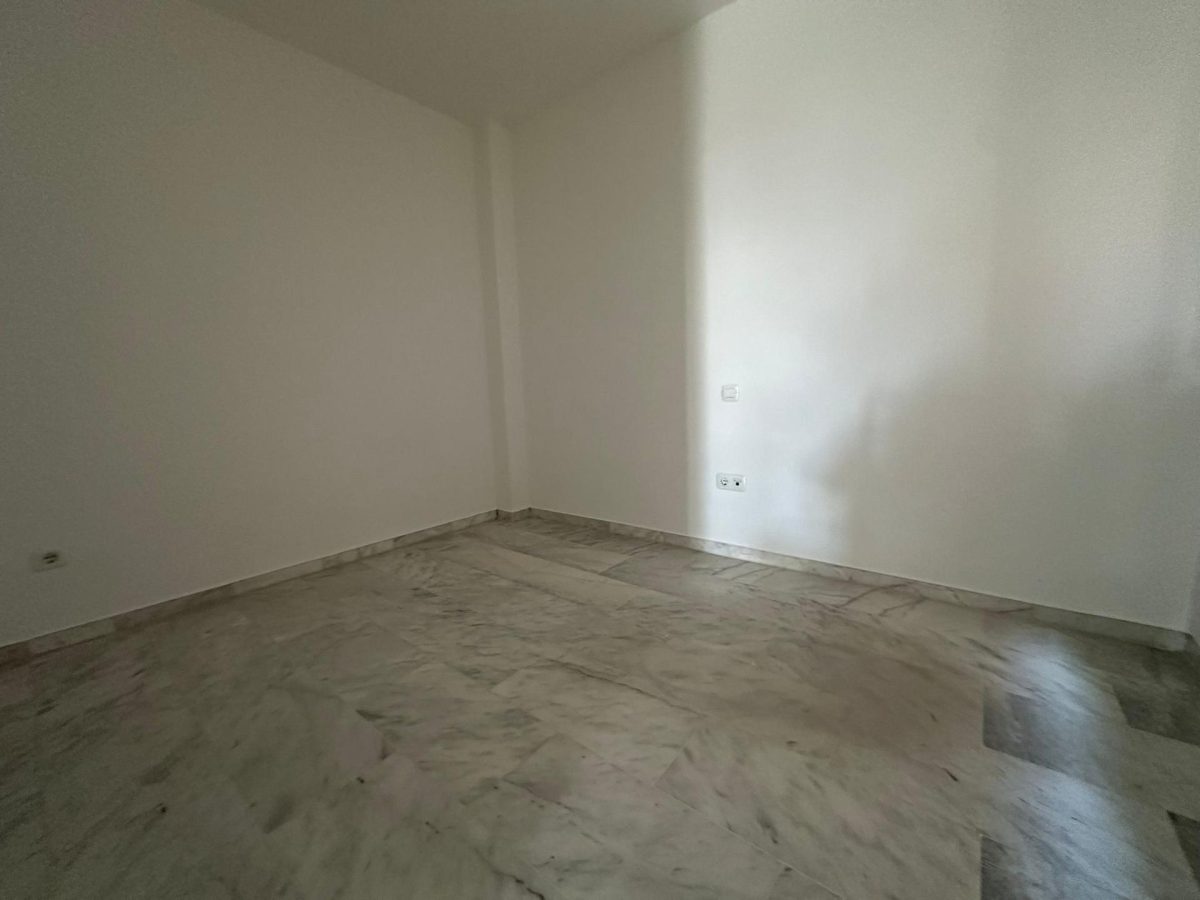 La Reserva de Marbella - Piso, 2 Dormitorios, Terraza, Piscinas, Jardín, Garaje y Trastero — Foto 12