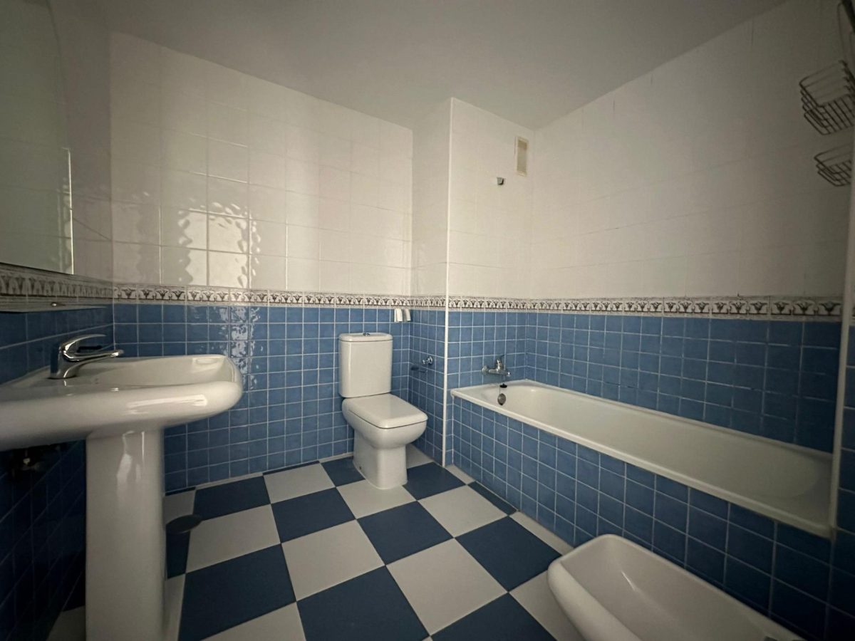 La Reserva de Marbella - Piso, 2 Dormitorios, Terraza, Piscinas, Jardín, Garaje y Trastero — Foto 13