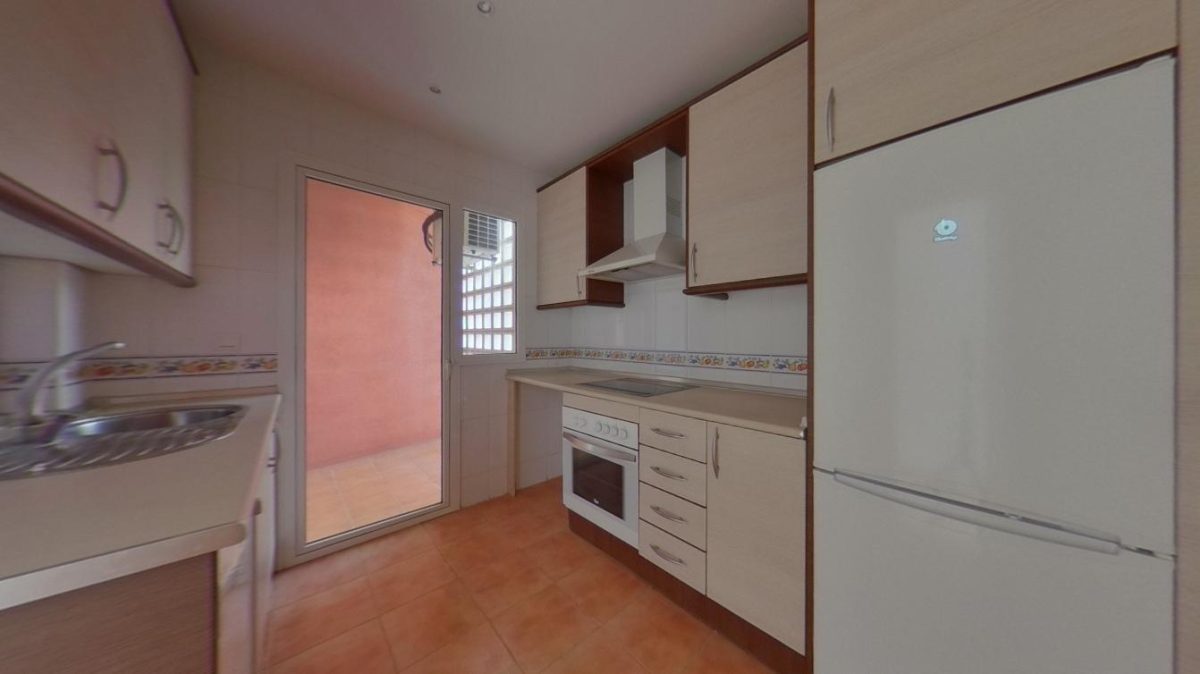 Benalmádena - Ático, 2 Dormitorios, Amplia Terraza — Foto 10