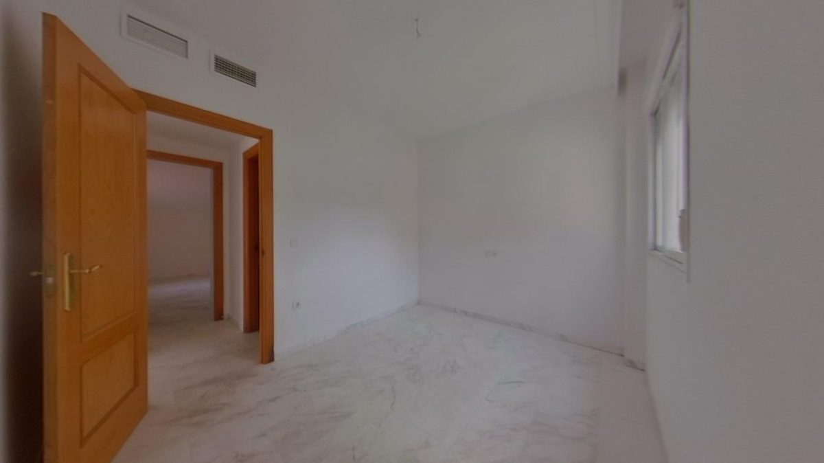 Benalmádena - Ático, 2 Dormitorios, Amplia Terraza — Foto 17