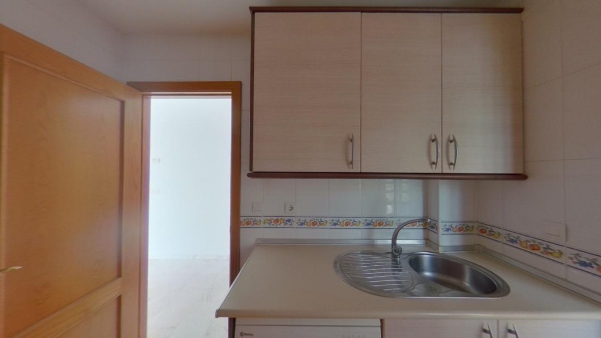 Benalmádena - Ático, 2 Dormitorios, Amplia Terraza — Foto 9